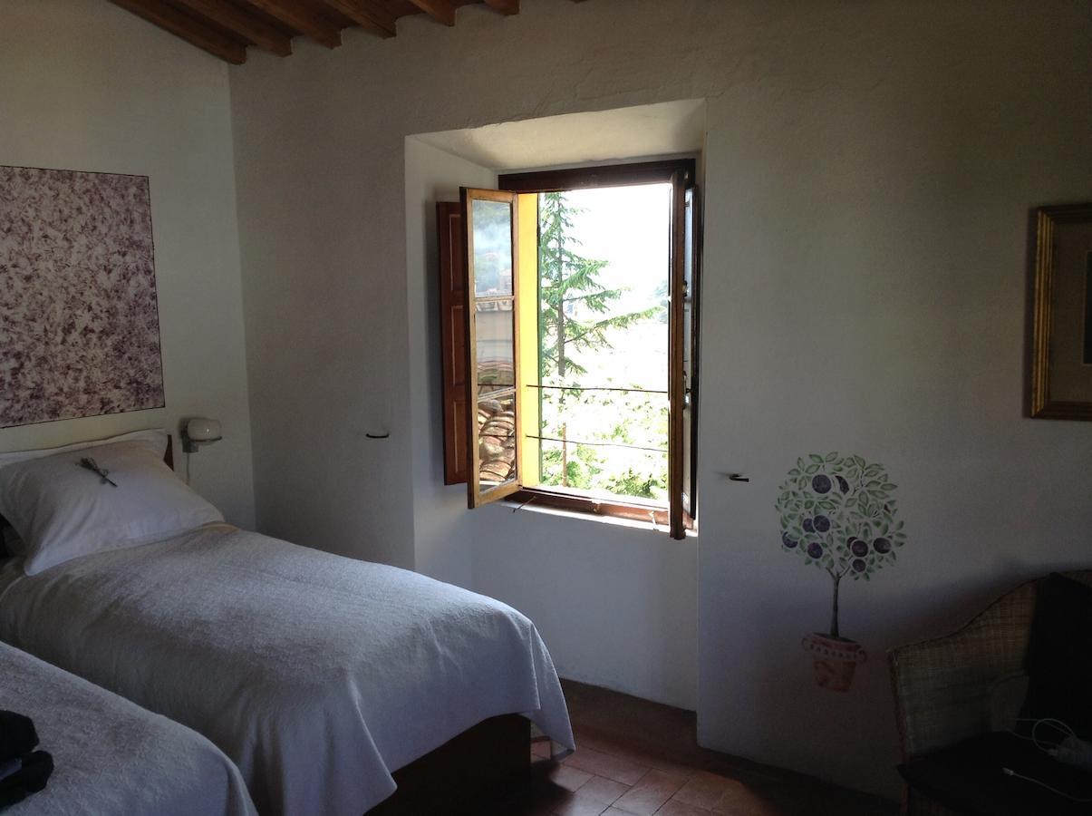 Casa Fontana Tuscany B&B Barga Habitación foto