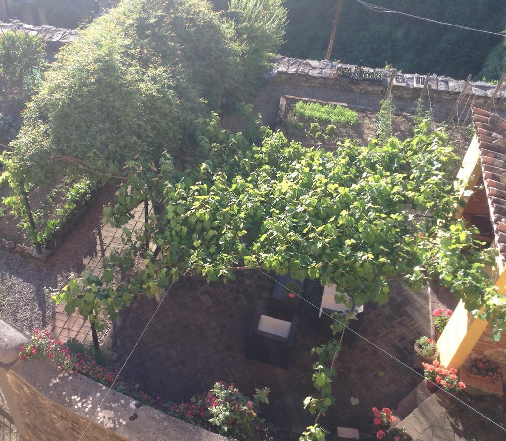 Casa Fontana Tuscany B&B Barga Exterior foto